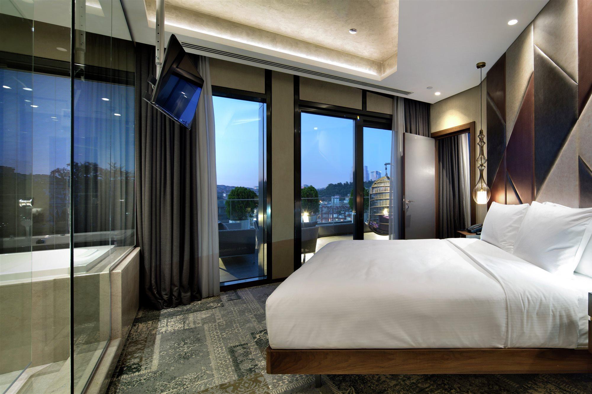 Doubletree By Hilton Istanbul - Piyalepasa Istambul Exterior foto Deluxe Suite